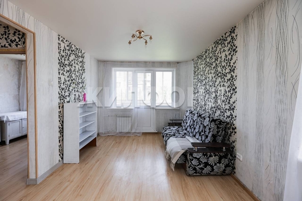 
  Продается 1-комн. квартира, 30.5 м², Петухова ул, д. 26
. Фото 3.