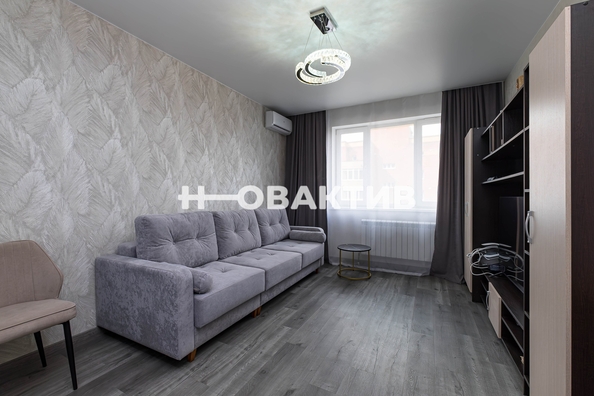 
  Продается 3-комн. квартира, 74 м², Дмитрия Шамшурина ул, д. 1
. Фото 5.