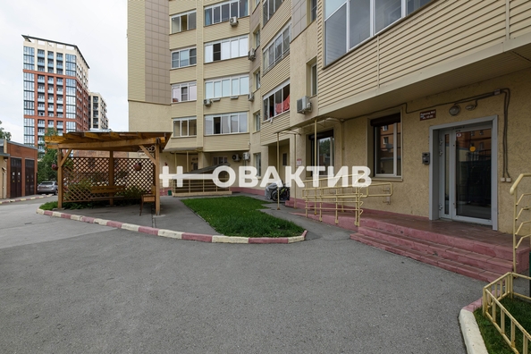 
  Продается 3-комн. квартира, 74 м², Дмитрия Шамшурина ул, д. 1
. Фото 37.