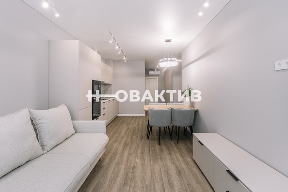 
  Сдается 3-комн. квартира, 87 м², Владимира Заровного ул, д. 8
. Фото 14.