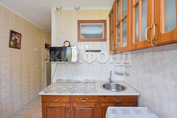 
  Продается 3-комн. квартира, 60 м², Новоуральская ул, д. 27
. Фото 2.