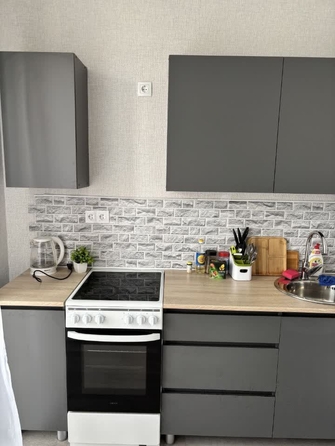 
  Сдается 1-комн. квартира, 28 м², Василия Клевцова ул, д. 3
. Фото 2.