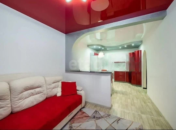 
  Продается 2-комн. квартира, 65 м², Линейная ул, д. 53/1
. Фото 7.