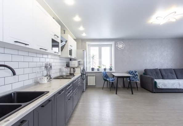 
  Продается 3-комн. квартира, 72 м², Дмитрия Шмонина ул, д. 9
. Фото 3.