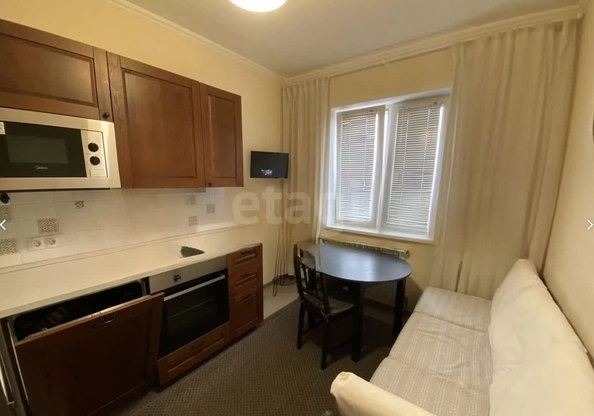 
  Сдается 1-комн. квартира, 40 м², Крылова ул, д. 34
. Фото 2.
