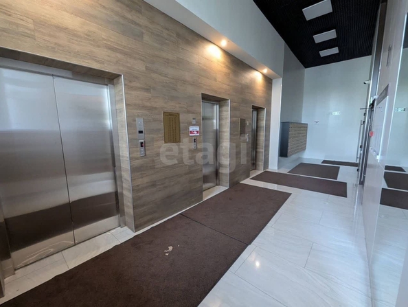 
  Продается 2-комн. квартира, 54 м², Фабричная ул, д. 65/2
. Фото 2.