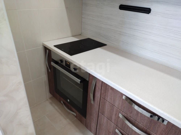 
  Сдается 1-комн. квартира, 39 м², Николая Сотникова ул, д. 14
. Фото 4.