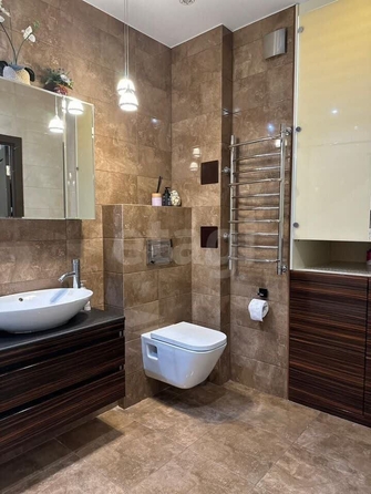 
  Продается 3-комн. квартира, 72 м², Вилюйская ул, д. 17
. Фото 10.