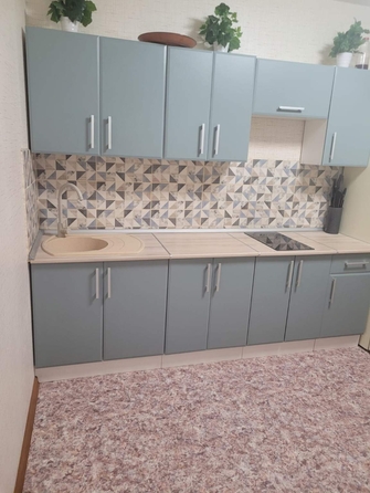 
  Сдается 3-комн. квартира, 76 м², Междуреченская ул
. Фото 1.