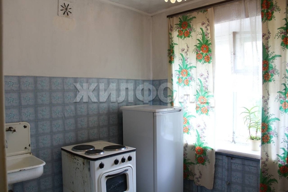 
  Продается 2-комн. квартира, 42.8 м², Барьерная ул, д. 14
. Фото 5.