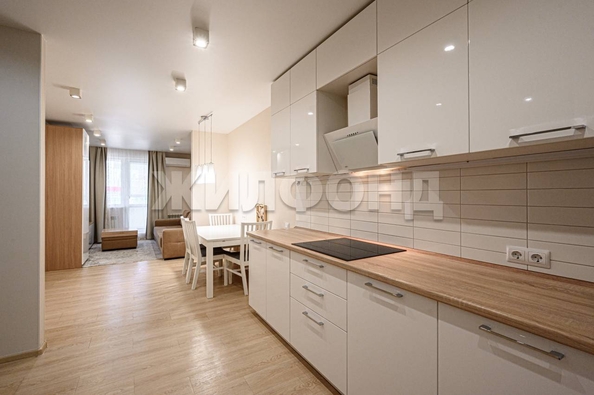 
  Продается 3-комн. квартира, 74.8 м², Лескова ул, д. 27
. Фото 1.