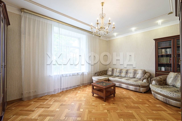
  Продается 3-комн. квартира, 71.8 м², Красный пр-кт, д. 62
. Фото 3.