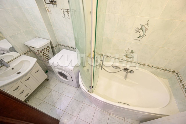 
  Продается 3-комн. квартира, 71.8 м², Красный пр-кт, д. 62
. Фото 12.
