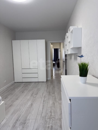 
  Сдается 3-комн. квартира, 85 м², Дуси Ковальчук ул, д. 238
. Фото 12.