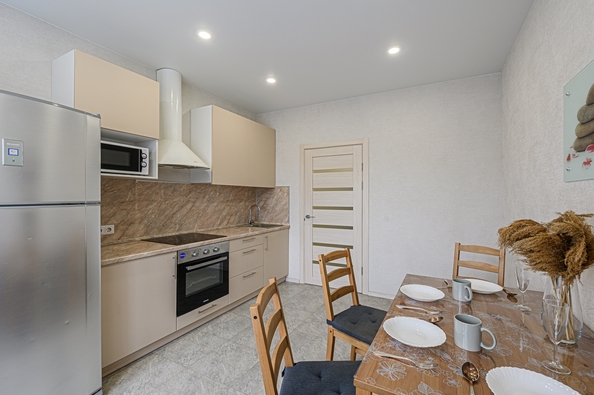 
  Сдам посуточно 2-комн. квартиру, 55 м², Тополевая ул, д. 27/1
. Фото 6.