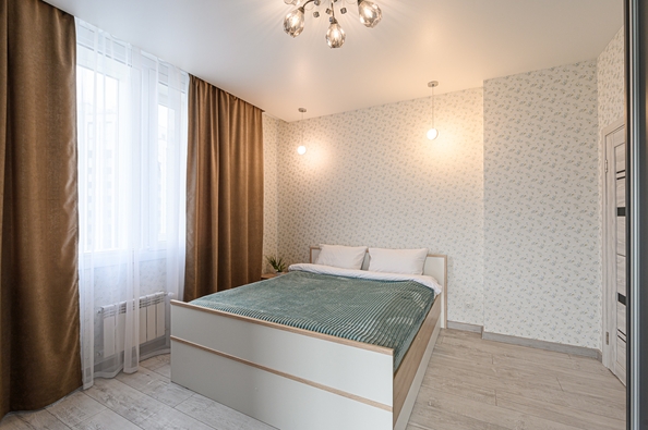 
  Сдам посуточно 2-комн. квартиру, 54 м², Фабричная ул, д. 65/2
. Фото 1.