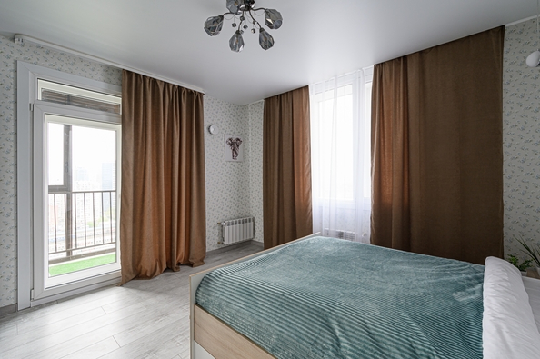 
  Сдам посуточно 2-комн. квартиру, 54 м², Фабричная ул, д. 65/2
. Фото 2.