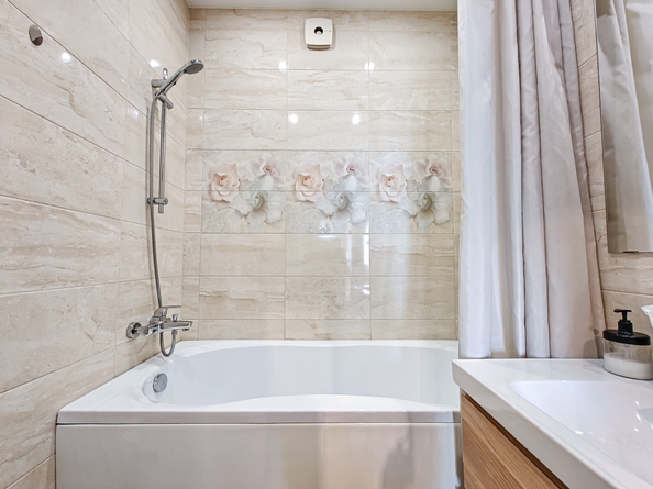 
  Сдам посуточно 2-комн. квартиру, 58 м², Серебряные ключи ул, д. 6
. Фото 21.
