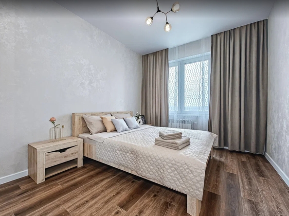 
  Сдам посуточно 2-комн. квартиру, 42 м², Владимира Заровного ул, д. 6/1
. Фото 10.