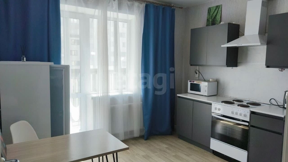 
  Сдается 1-комн. квартира, 39 м², Околица мкр, д. 1
. Фото 3.