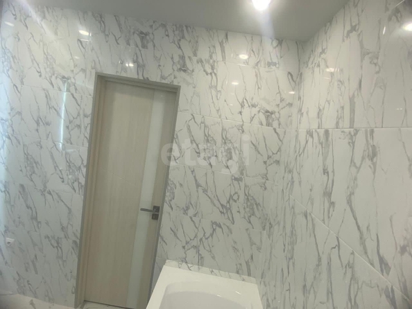 
  Продается 2-комн. квартира, 77 м², Спортивная ул, д. 13
. Фото 10.
