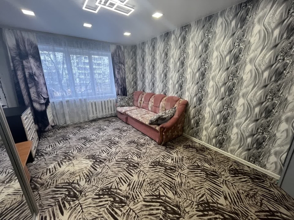
  Продается 4-комн. квартира, 81 м², Рассветная ул, д. 10/1
. Фото 4.