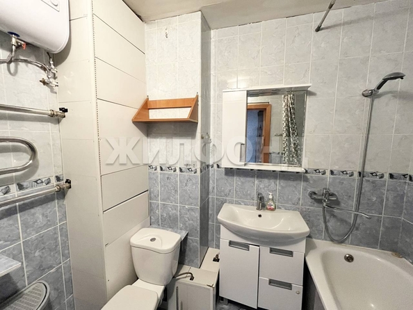 
  Продается 1-комн. квартира, 33.9 м², Громова ул, д. 17
. Фото 9.