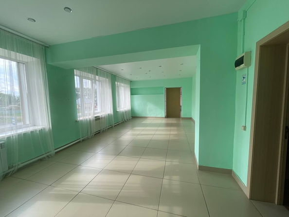 
  Продается универсальное помещение, 600 м², Тракторная ул, д. 3
. Фото 18.