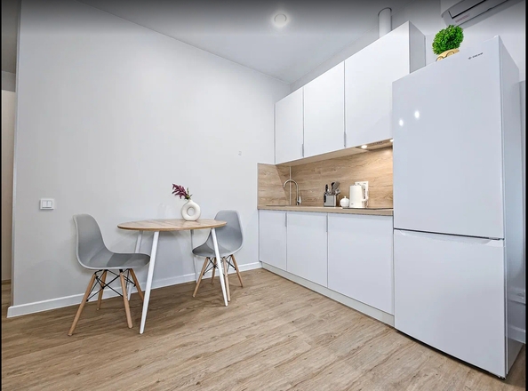 
  Сдам посуточно 2-комн. квартиру, 38 м², Владимира Заровного ул, д. 28/1
. Фото 10.