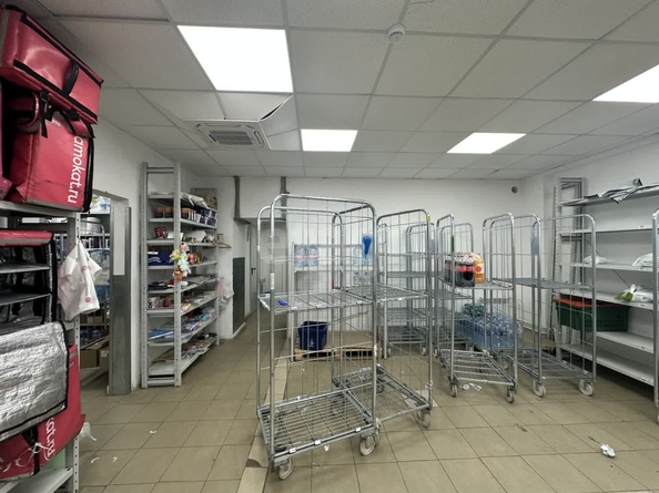 
  Продается торговая площадь, 238 м², Вилюйская ул, д. 24
. Фото 23.