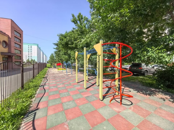 
  Продается 2-комн. квартира, 54.2 м², В. Высоцкого ул, д. 52
. Фото 19.