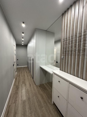 
  Сдается 1-комн. квартира, 47.5 м², Декабристов ул, д. 10
. Фото 11.