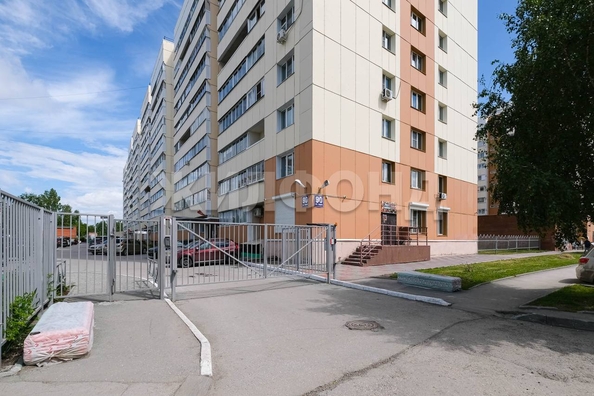 
  Продается 1-комн. квартира, 40.9 м², Зорге ул, д. 90
. Фото 23.