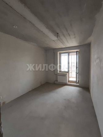 
  Продается 2-комн. квартира, 67.3 м², Есенина ул, д. 67
. Фото 4.