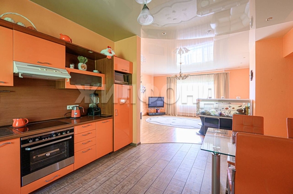 
  Продается дом, 279.9 м², Новосибирск
. Фото 7.