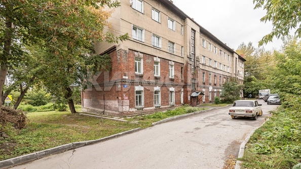
  Продается комната, 10.5 м², Тополевая ул, д. 19
. Фото 18.