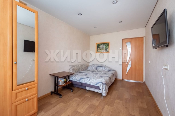 
  Продается 2-комн. квартира, 48 м², Солидарности ул, д. 72
. Фото 4.