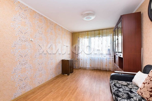 
  Продается 3-комн. квартира, 60 м², Комсомольская ул, д. 4
. Фото 4.