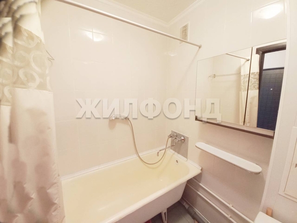 
  Продается 1-комн. квартира, 28.8 м², Солидарности ул, д. 81
. Фото 6.