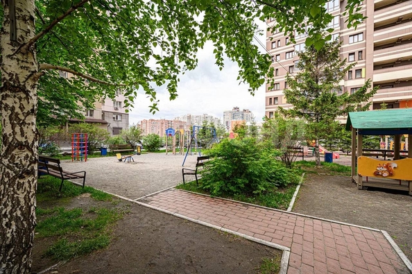 
  Продается 1-комн. квартира, 46 м², Военная ул, д. 9
. Фото 27.