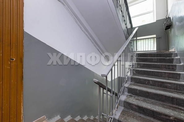 
  Продается 1-комн. квартира, 30.3 м², Первомайская ул, д. 210
. Фото 10.