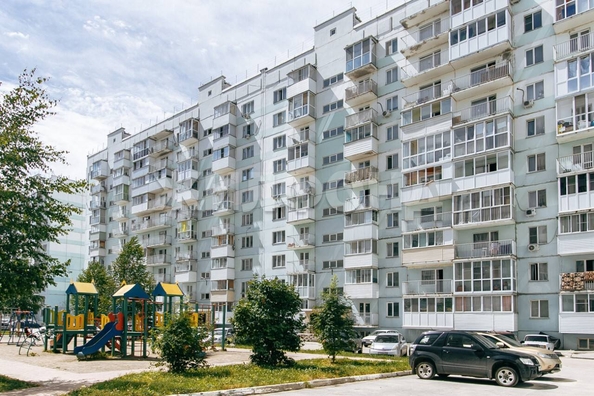 
  Продается 1-комн. квартира, 42.4 м², Виталия Потылицына ул, д. 3
. Фото 3.