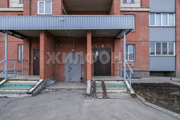 
  Продается 1-комн. квартира, 36.6 м², Толбухина ул, д. 2
. Фото 9.