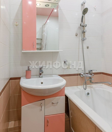 
  Продается 2-комн. квартира, 76.2 м², Татьяны Снежиной ул, д. 48
. Фото 12.