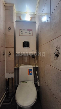 
  Продается 2-комн. квартира, 47 м², Троллейная ул, д. 18
. Фото 9.