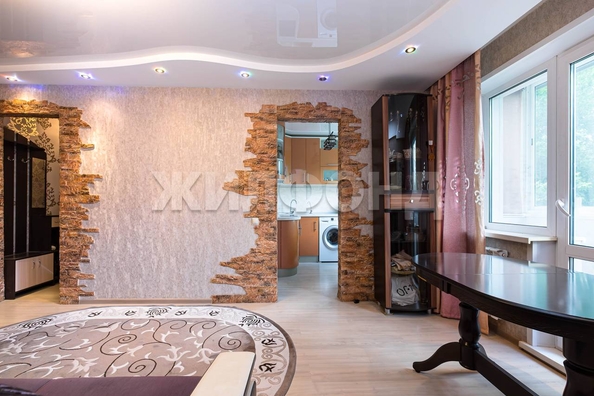 
  Продается 2-комн. квартира, 44.7 м², Сибиряков-Гвардейцев ул, д. 4
. Фото 5.