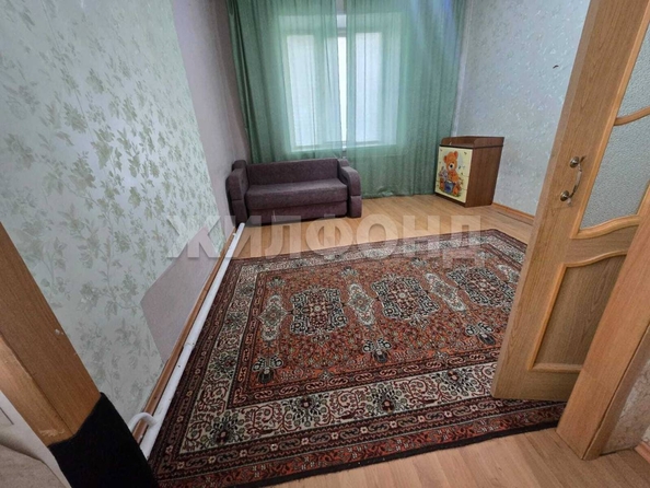 
  Продается 2-комн. квартира, 54.3 м², Военный городок ул, д. 100
. Фото 8.