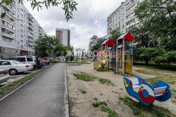 
  Продается 4-комн. квартира, 73.7 м², Челюскинцев ул, д. 15
. Фото 21.