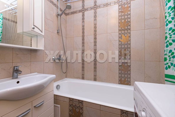 
  Продается 1-комн. квартира, 37.6 м², Связистов ул, д. 15
. Фото 20.