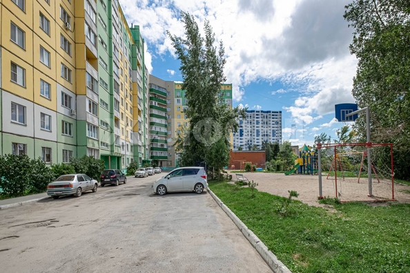 
  Продается 1-комн. квартира, 37.6 м², Связистов ул, д. 15
. Фото 26.
